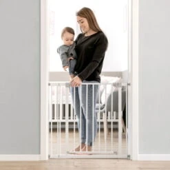 Hauck Stop N Safe 2 + 21cm Ext. Schutzgittererweiterung -Ausgewählte Baby- Und Kindergeschäfte 4007923597378.pt13.stop n safe 2 incl. 21cm extension white