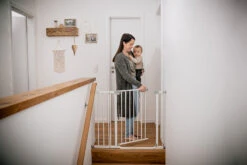 HAUCK Tür- Und Treppenschutzgitter Clear Step Autoclose, 75-80 Cm, White -Ausgewählte Baby- Und Kindergeschäfte hauck tur und treppenschutzgitter clear step autoclose 75 80 cm white 2